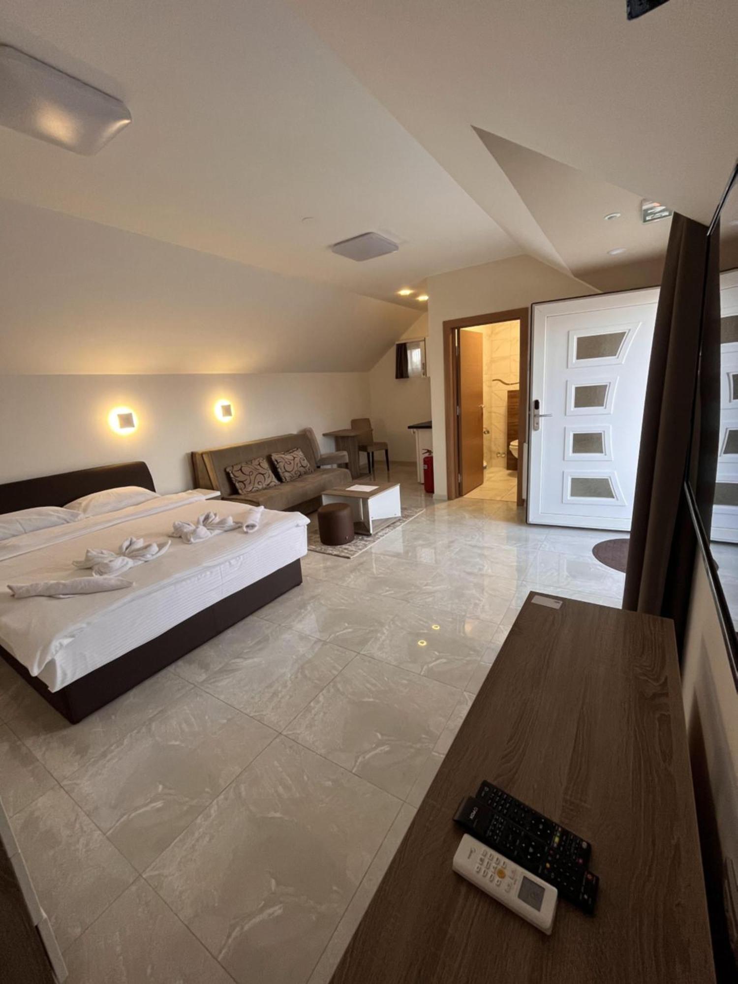 Kovač Residence Zrenjanin Eksteriør billede