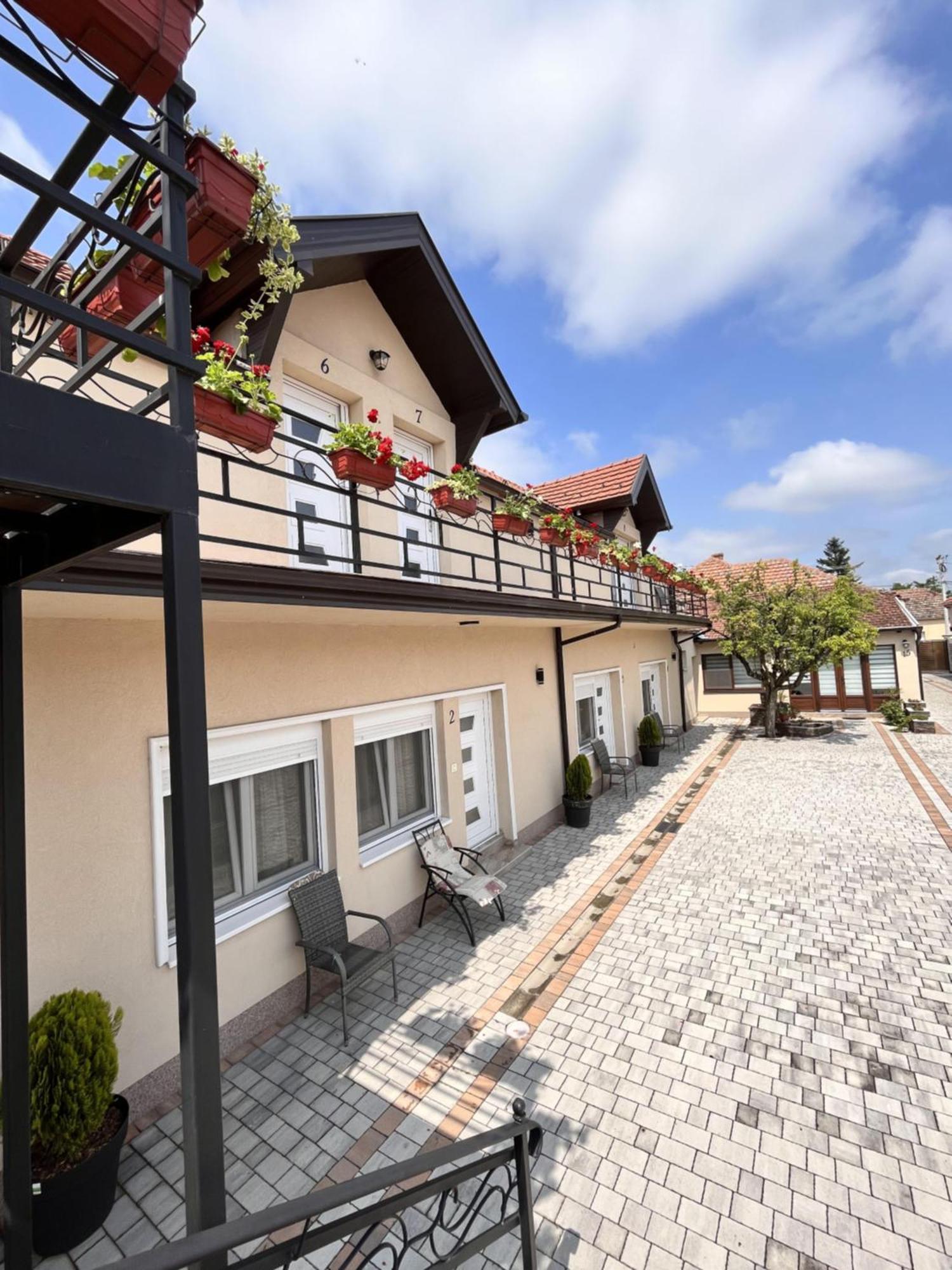 Kovač Residence Zrenjanin Eksteriør billede