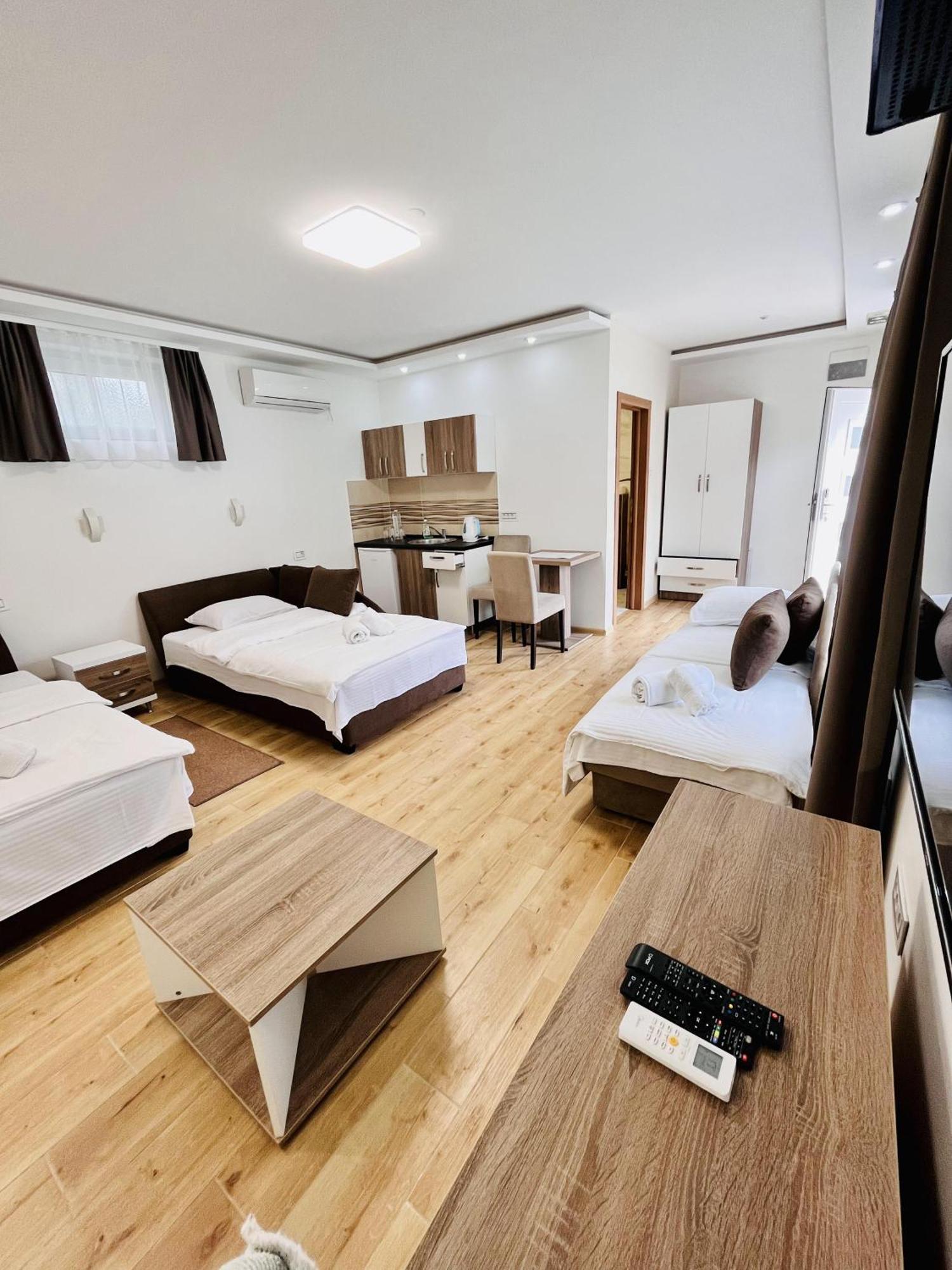 Kovač Residence Zrenjanin Eksteriør billede